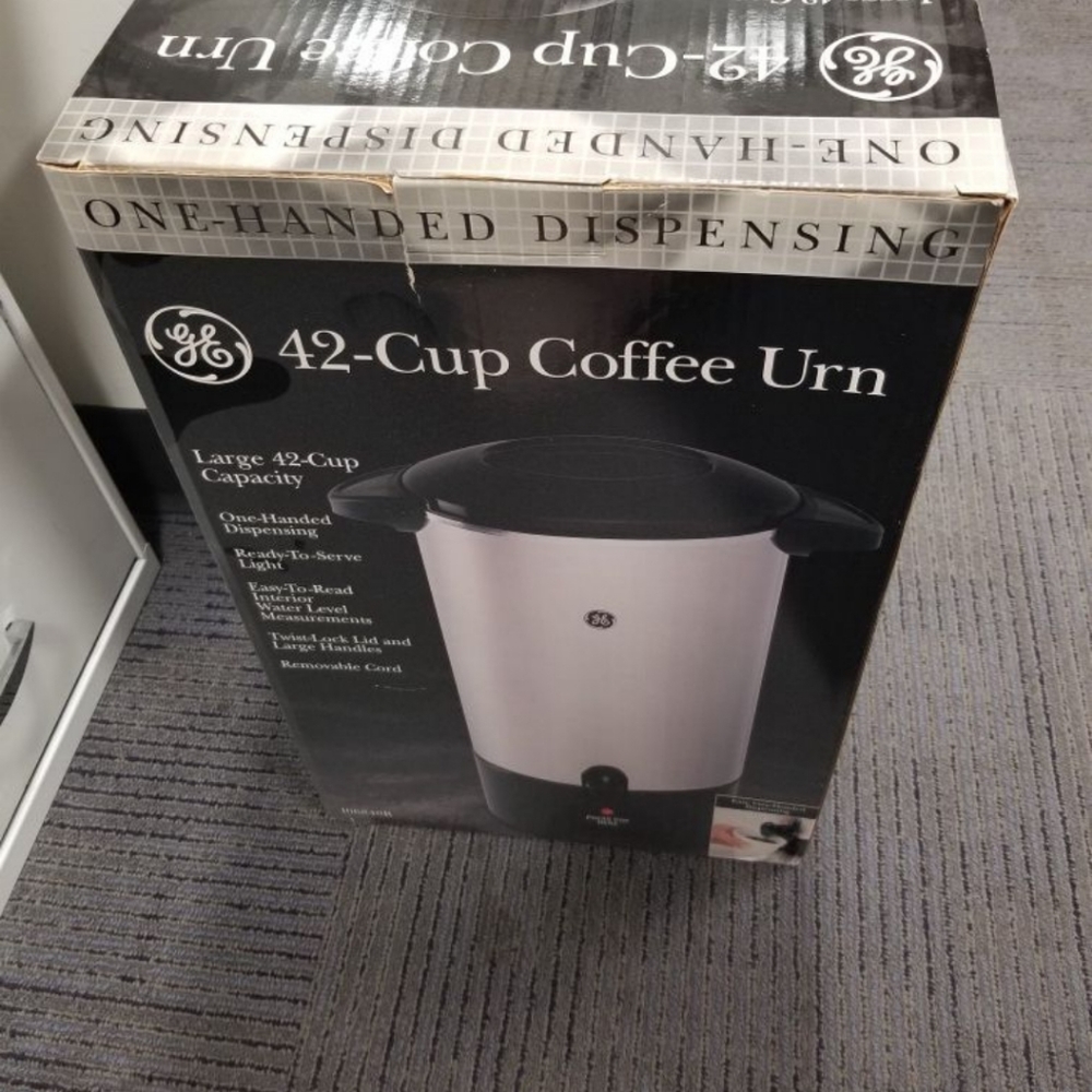 42 Cup Coffee Urn